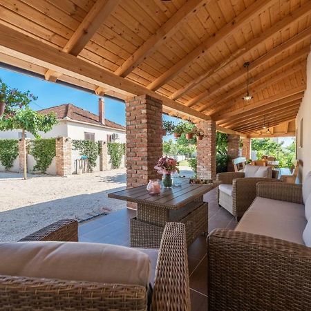 Villa Navita Augustinus With Pool Debeljak Екстер'єр фото