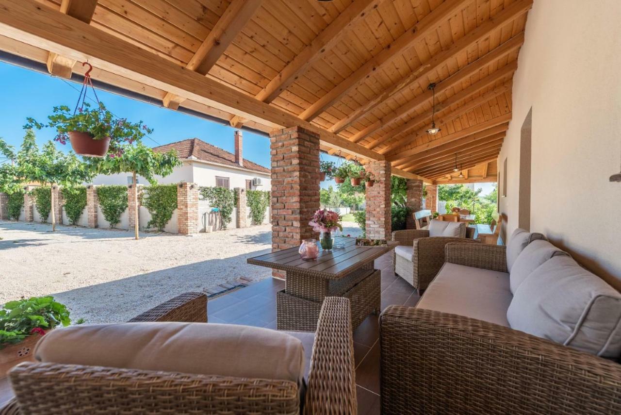 Villa Navita Augustinus With Pool Debeljak Екстер'єр фото